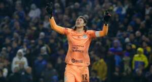 Cássio quer bater recorde de Wladimir com mais jogos pelo Corinthians