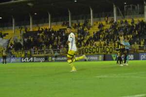 Volta Redonda-RJ 1 x 2 Mirassol-SP - Em duelo de tempos distintos, Mirassol sofre, mas vence