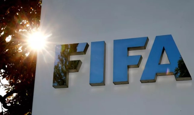 Fifa suspende dirigente do Zimbábue por cinco anos por assédio sexual a árbitras