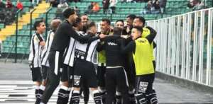 SÉRIE C: Vitória e Figueirense fazem confronto direto por G-2