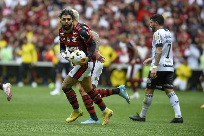 Flamengo 1 x 1 Ceará – Mengão tropeça em manhã histórica para Gabigol