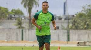 Série C: Floresta-CE acerta com lateral ex-Santa Cruz sendo o 6º reforço