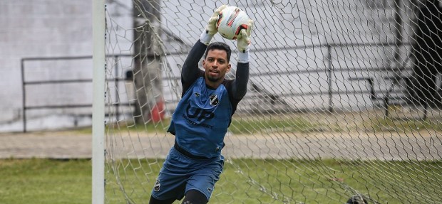 Matheus Nogueira voltou a ser titular do ABC já na reta final da Série C