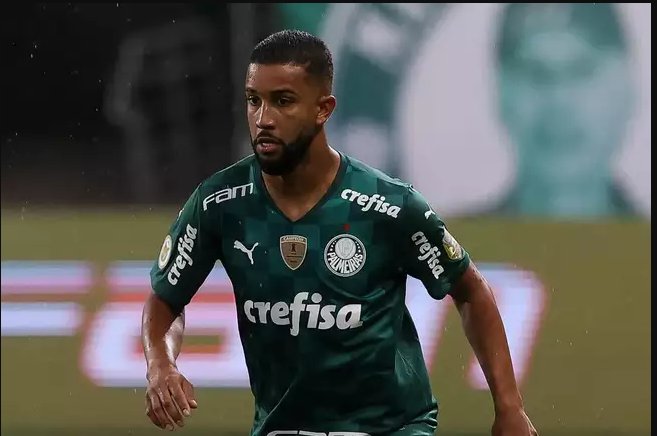Sem espaço no Palmeiras, Jorge entra na mira do Fluminense