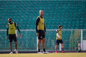Série C: Zagueiro do Figueirense foca em duelo contra o Vitória: 'Nosso acesso pode estar em jogo'