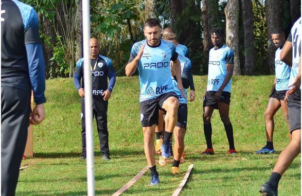 Alan Ruschel, lateral do Londrina