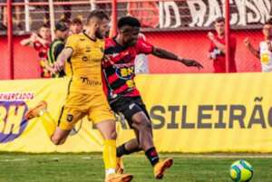 Pouso Alegre-MG 1 x 0 Amazonas-AM - Pousão sai na frente na semifinal