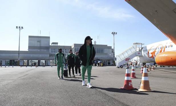 Juventude tem voo cancelado e chegará a São Paulo horas antes do jogo com o Palmeiras