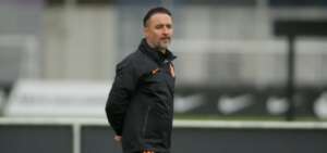 Vítor Pereira nega ligação entre visita da família e permanência no Corinthians