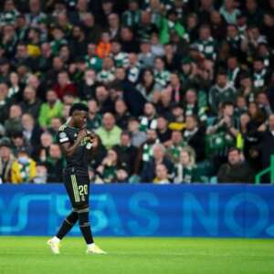 Vinicius Junior é alvo de comentários racistas em programa na Espanha