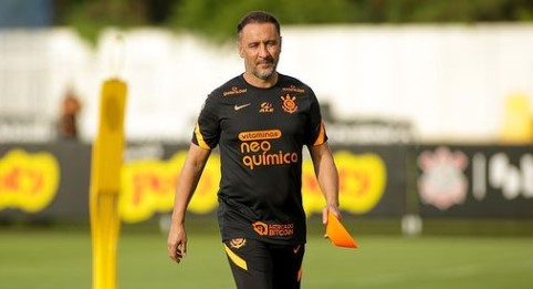 Vitor Pereira, técnico do Corinthians