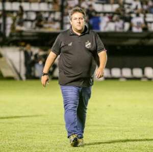 Série C: Com dedo de treinador, ABC-RN conquista acesso invicto no Frasqueirão