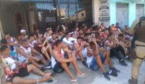 Torcedor segue na UTI após briga entre organizadas de Bahia e Vitória