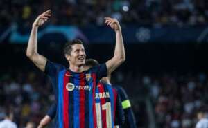 LIGA DOS CAMPEÕES: Lewandowski faz 3 e Barça goleia; Tottenham vence com 2 de Richarlison