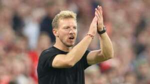 Liga dos Campeões: Técnico do Bayern destaca eficiência na vitória sobre Barcelona