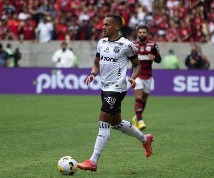 Brasileirão: 'Ceará precisa vencer', diz lateral sobre partida contra o Santos