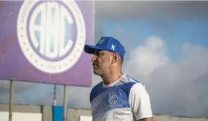 Série C: Renovou! Confiança-SE acerta a permanência de Eutrópio para 2023