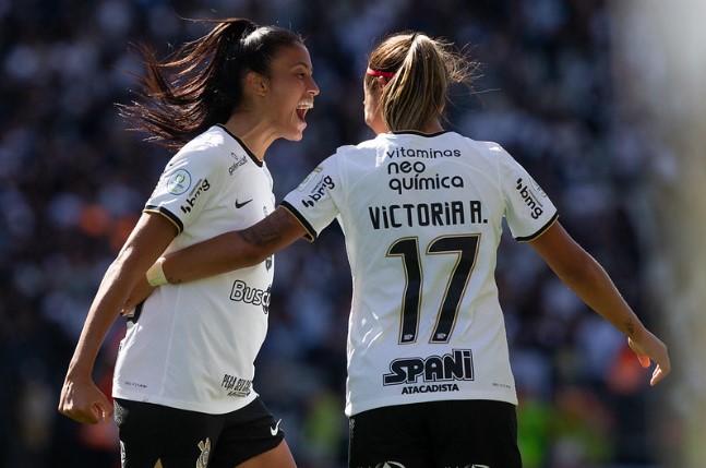 BRASILEIRÃO FEMININO: Corinthians vira o jogo e chega ao tricampeonato
