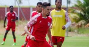 Série B: Após acesso ficar distante, Juninho Valoura diz que o foco do CRB são os 45 pontos