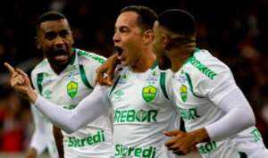 Athletico 2 x 2 Cuiabá - Furacão emperra dentro da Baixada