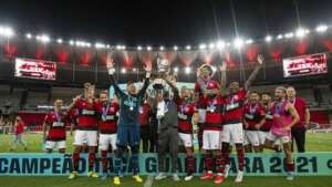 Flamengo revela que massagista teve alta após retirada de tumor no cérebro