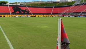 Vitória posta nota de repúdio após briga entre torcidas organizadas