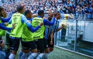 Grêmio 2 x 1 Vasco - Tricolor vence de virada em estreia de Renato Gaúcho
