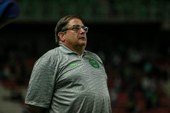 guto ferreira treinador coritiba