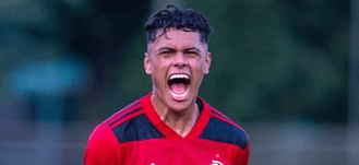 Mateusão Flamengo Titular Brasileirão