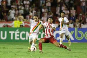 SÉRIE B: Sampaio Corrêa vence a primeira fora; Ponte derruba Londrina e segue sonhando