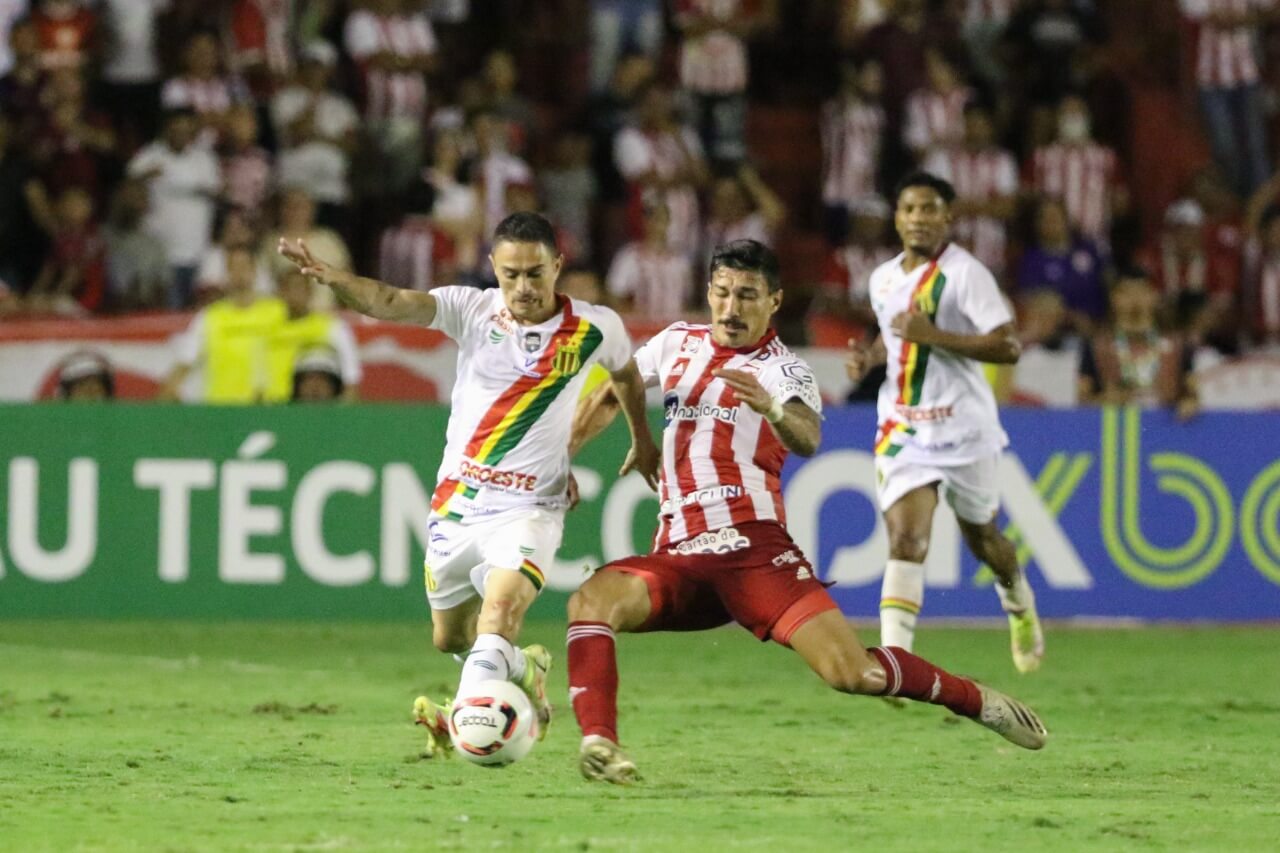 SÉRIE B: Sampaio Corrêa vence a primeira fora; Ponte derruba Londrina e segue sonhando