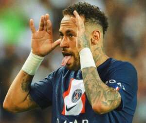 Liga dos Campeões: Neymar ironiza cartão após comemoração: 'Futebol cada vez mais chato'