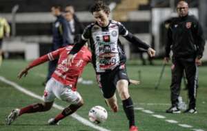 Operário-PR 1 x 1 Vila Nova - Tudo igual e a saga contra o rebaixamento continua