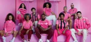 Adidas lança coleção de camisas em referência ao 'Outubro Rosa'
