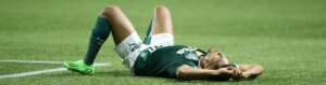Atacante do Palmeiras sofre ação de despejo em mansão de São Paulo