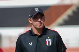 Copa Paulista: Paulo Baier critica postura do Botafogo: sinal de alerta ligado!