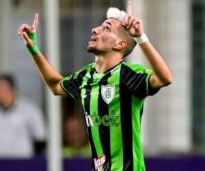 Emprestado ao América-MG, Pedrinho pode ser vendido ao Lokomotiv, da Rússia