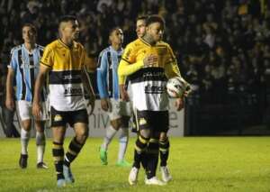 Série B: Dupla se recupera e volta aos treinos no Criciúma