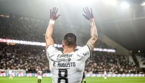 Corinthians usará semana livre para deixar Renato Augusto 100% para decisão