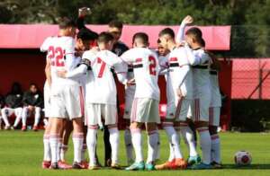 PAULISTA SUB-20: Ponte Preta e São Paulo empatam em duelo de líderes