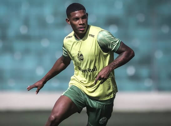 Emprestado pelo Cruzeiro, atacante deixa o Juventude