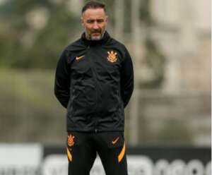 Vítor Pereira quer Corinthians ligado em alta voltagem contra o Fluminense