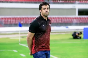 Baiano: João Burse, técnico do Vitória, lançará livro sobre bastidores da arrancada histórica na Série C