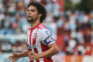 Série B: Victor Ferraz se despede do Náutico e diz que confia na reestruturação