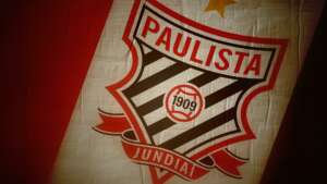 Com tempo de sobra, Paulista lança camisa em homenagem a seleção brasileira