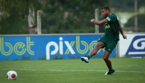 Auremir diz que o Goiás precisa vencer o Corinthians