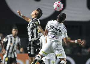 Marcos Leonardo faz mea-culpa no Santos: 'Pequei na última bola'