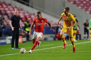 PORTUGUÊS: Benfica empata e perde os 100%; Vizela vence e se afasta do rebaixamento 2 547269216 6155ef82ab387