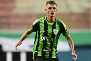 América-MG estuda compra do passe do zagueiro Luan Patrick