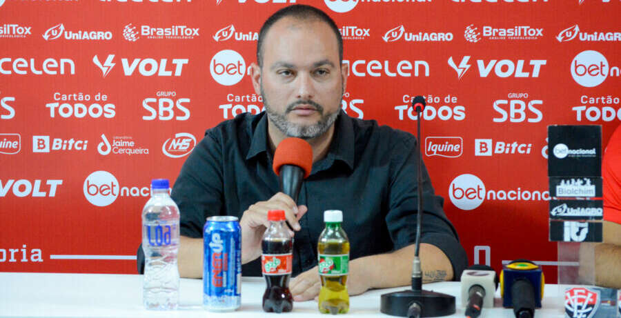 Série C: Edgard Montemor, do Vitória, disse que o time quer contratar com qualidade 2 Artigo Destaque 01200016 00 e1664821657147